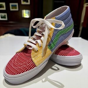 Vans PRIDE Multi-Color/White Sk8-Mid Sz 11 Men NEW/NIB